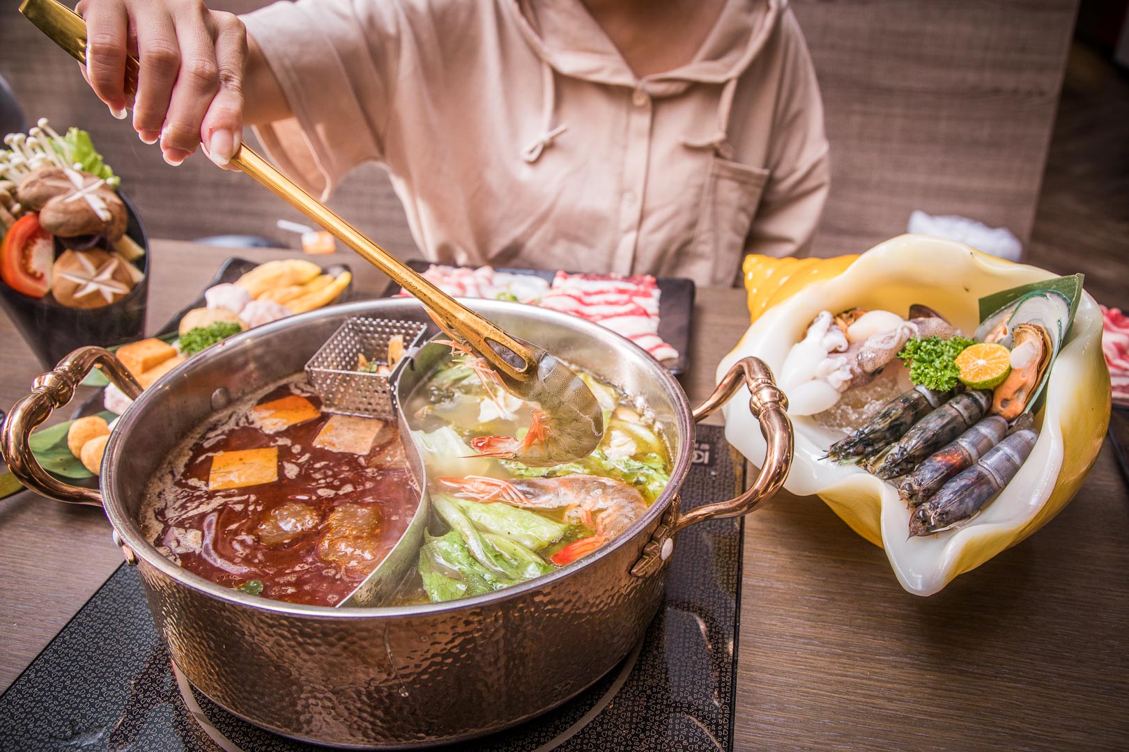 桃園吃到飽,桃園麻辣火鍋,桃園火鍋吃到飽,桃園麻辣鍋吃到飽,桃園酸菜魚鍋,超夯川麻辣鍋-中山店,超夯川麻辣鍋