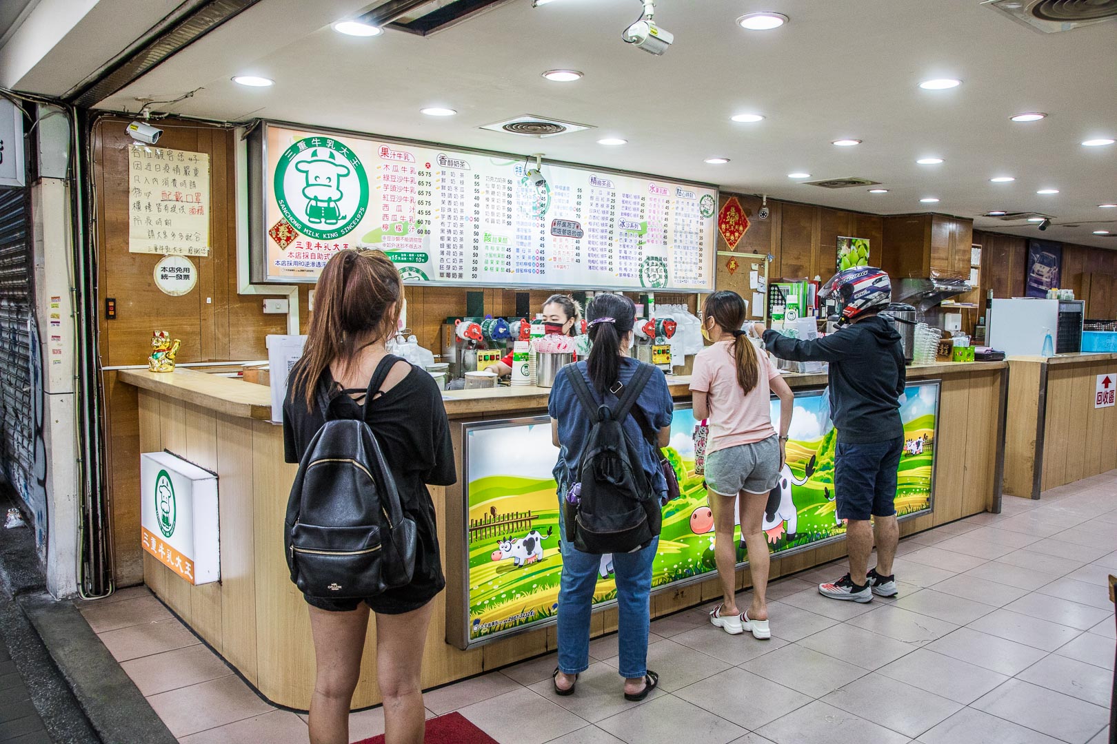 台北木瓜牛奶,三重牛乳大王,台北展覽,三重美食,三重小吃,三重飲料,三重香雞排,三重雞排,三重木瓜牛奶,台北雞排