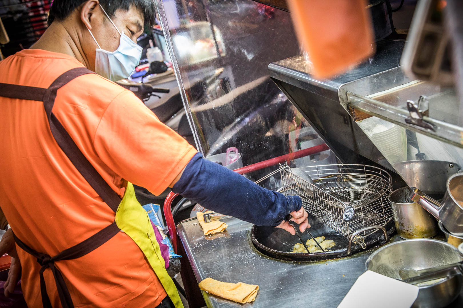 中壢糯米炸,中原夜市白糖粿,這一家古早味糯米炸,中壢美食,桃園美食,桃園甜點,桃園小吃,中壢小吃,中原夜市美食,桃園白糖粿,中壢白糖粿