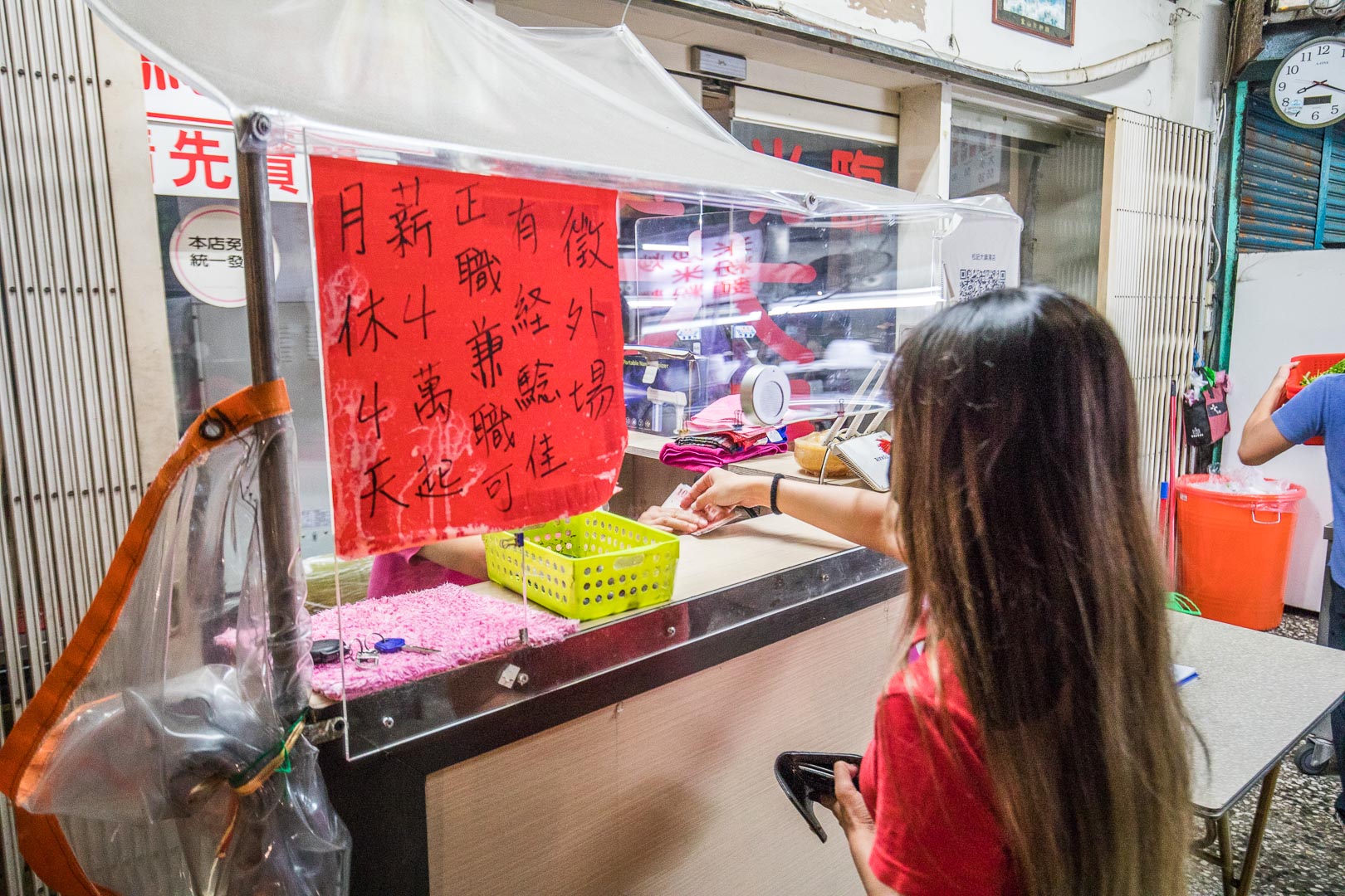 中壢美食,中壢小吃,中壢宵夜,中壢滷肉飯,中壢大鍋湯,嘉義大鍋湯雞肉飯魯肉飯,中壢雞肉飯,中壢嘉義大鍋湯雞肉飯魯肉飯