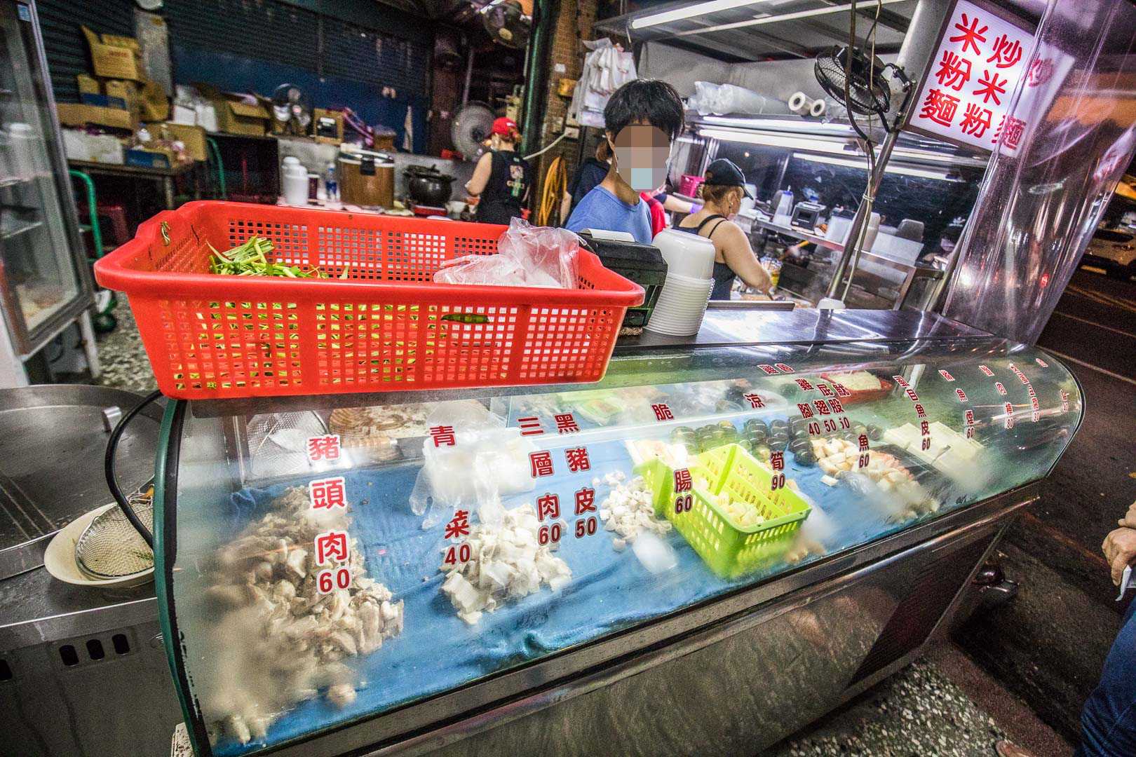 中壢美食,中壢小吃,中壢宵夜,中壢滷肉飯,中壢大鍋湯,嘉義大鍋湯雞肉飯魯肉飯,中壢雞肉飯,中壢嘉義大鍋湯雞肉飯魯肉飯