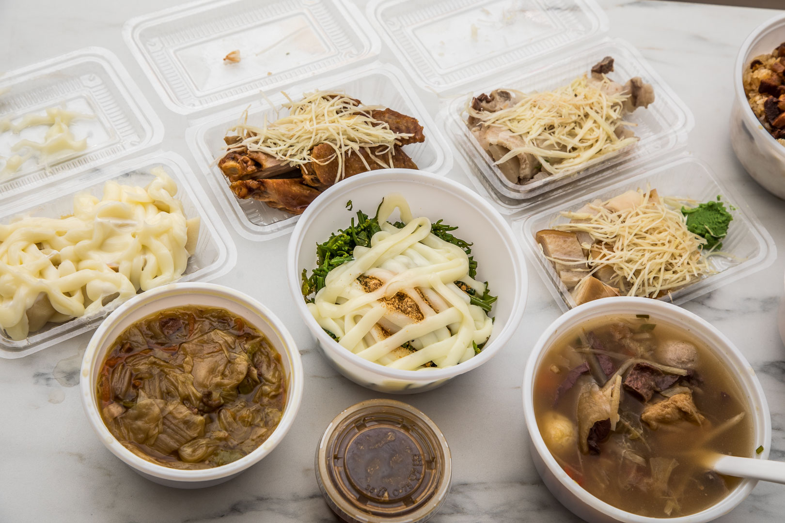 中壢美食,中壢小吃,中壢宵夜,中壢滷肉飯,中壢大鍋湯,嘉義大鍋湯雞肉飯魯肉飯,中壢雞肉飯,中壢嘉義大鍋湯雞肉飯魯肉飯