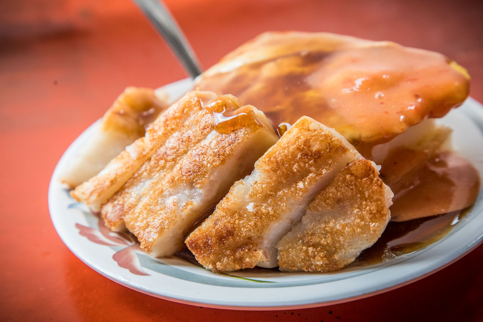 台中美食,台中小吃,台中第二市場美食,台中蘿蔔糕,台中菜頭粿,台中第二市場蘿蔔糕,王家菜頭粿糯米腸