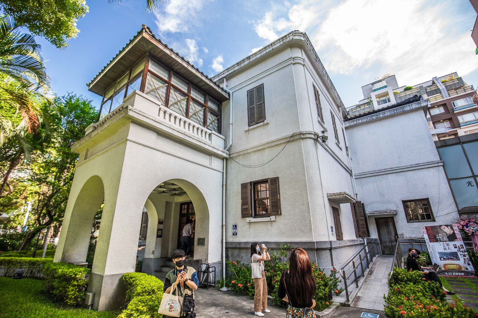 台北美食,赤峰街美食,赤峰街景點,台北文青景點,台北晶華酒店,台北島內散步,赤峰街島內散步,午後，一個人的赤峰散策時光,台北景點