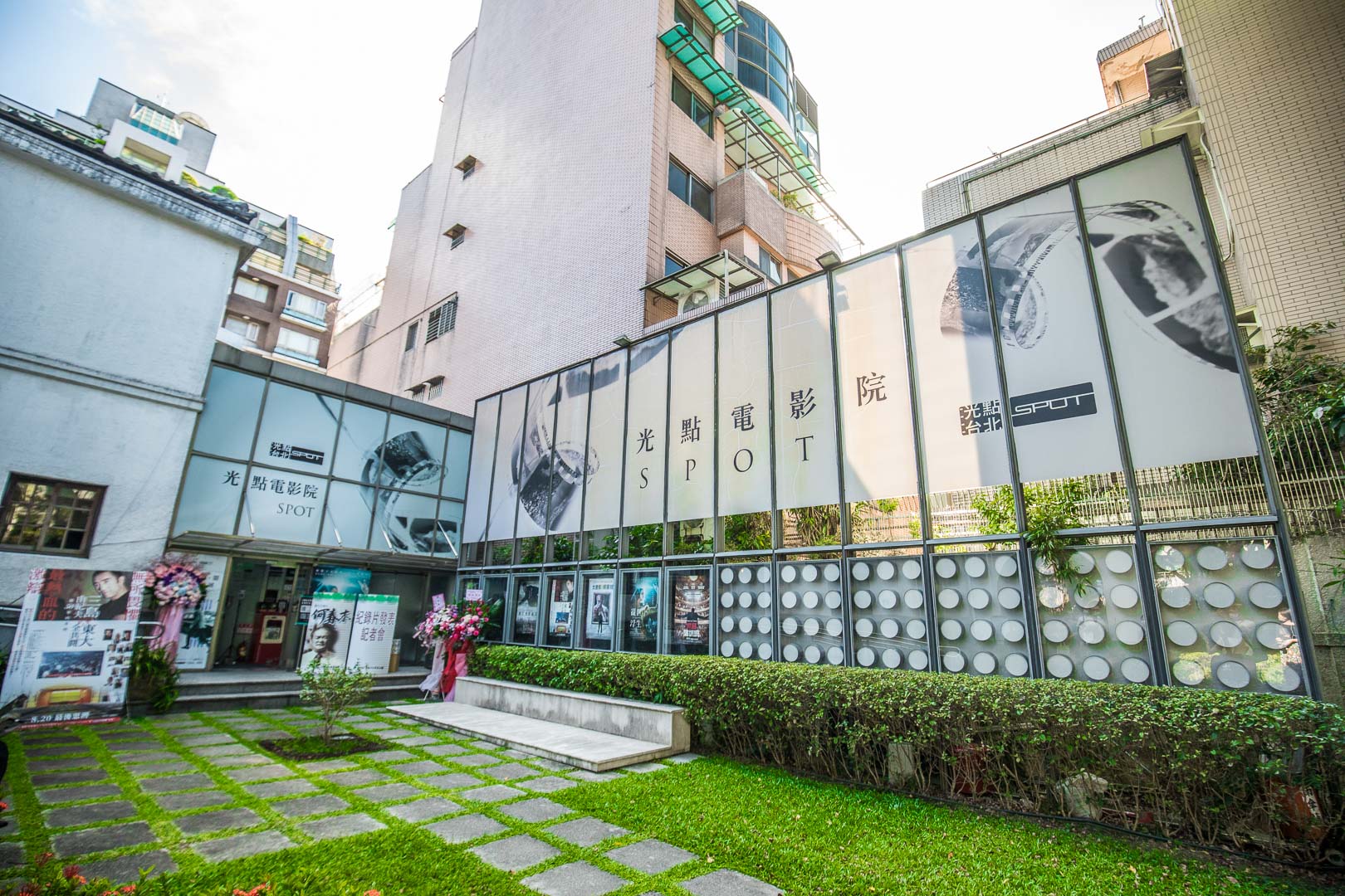 台北美食,赤峰街美食,赤峰街景點,台北文青景點,台北晶華酒店,台北島內散步,赤峰街島內散步,午後，一個人的赤峰散策時光,台北景點