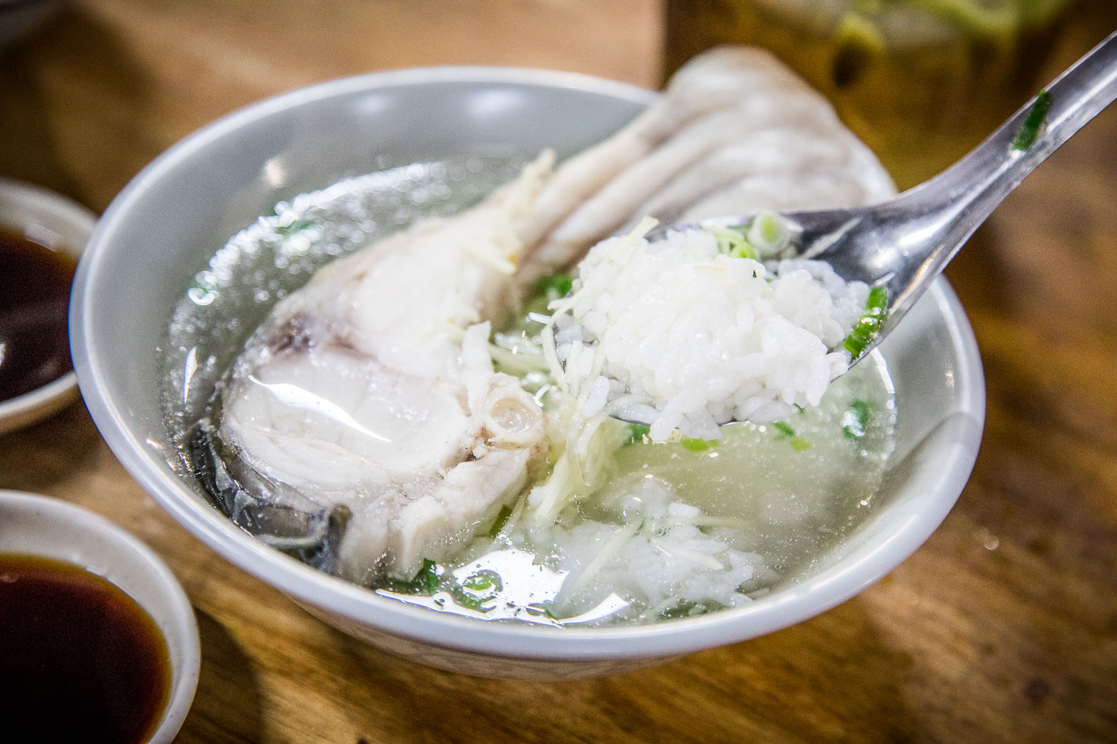 正老牌-草魚粥，草魚湯,嘉義美食,嘉義必吃,嘉義小吃,嘉義草魚湯,嘉義草魚粥,嘉義草魚肉粥,正老牌草魚肉粥,嘉義正老牌草魚肉粥