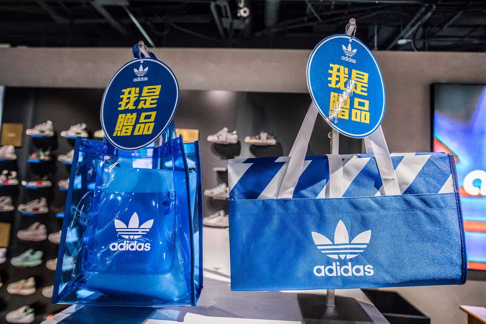  @大手牽小手。玩樂趣