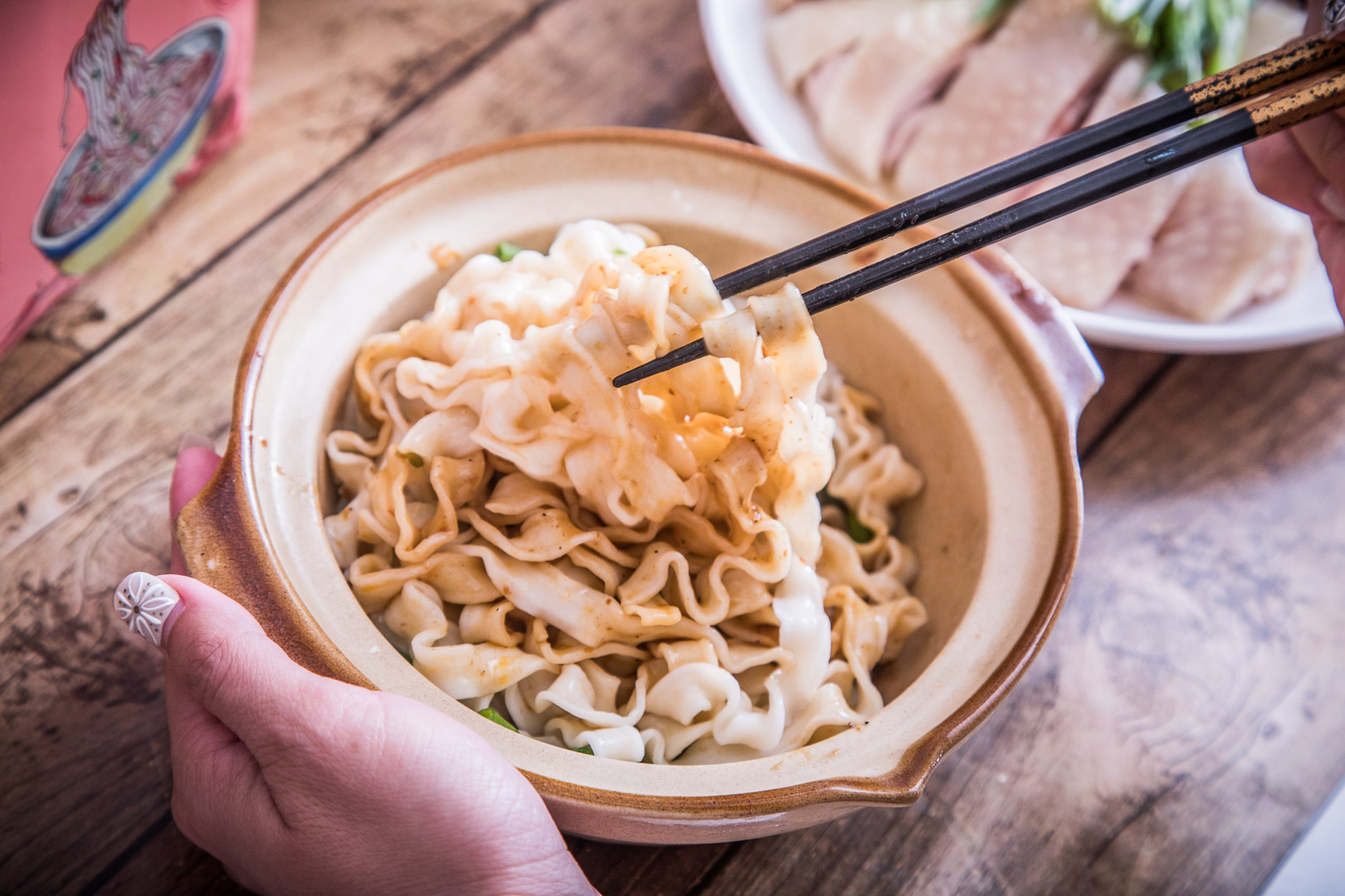 宅配美食,宅配團購美食,宅配牛肉麵,宅配乾拌麵,宅配雞腿,宅配麻辣乾拌麵,十得私廚,十得私廚泡菜牛肉麵