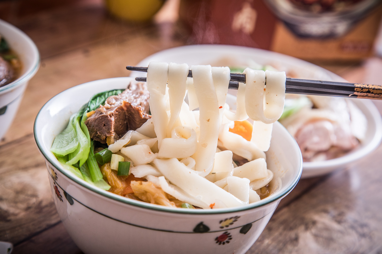 宅配美食,宅配團購美食,宅配牛肉麵,宅配乾拌麵,宅配雞腿,宅配麻辣乾拌麵,十得私廚,十得私廚泡菜牛肉麵