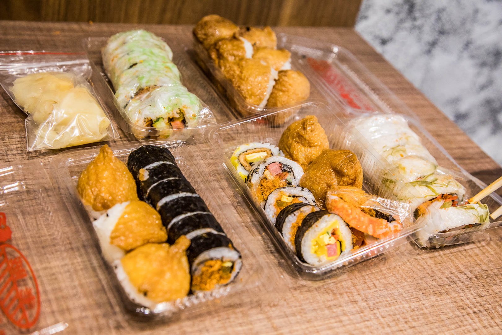 桃園美食,桃園小吃,桃園必吃,桃園壽司,桃園大廟美食,桃園台式壽司,老賊壽司