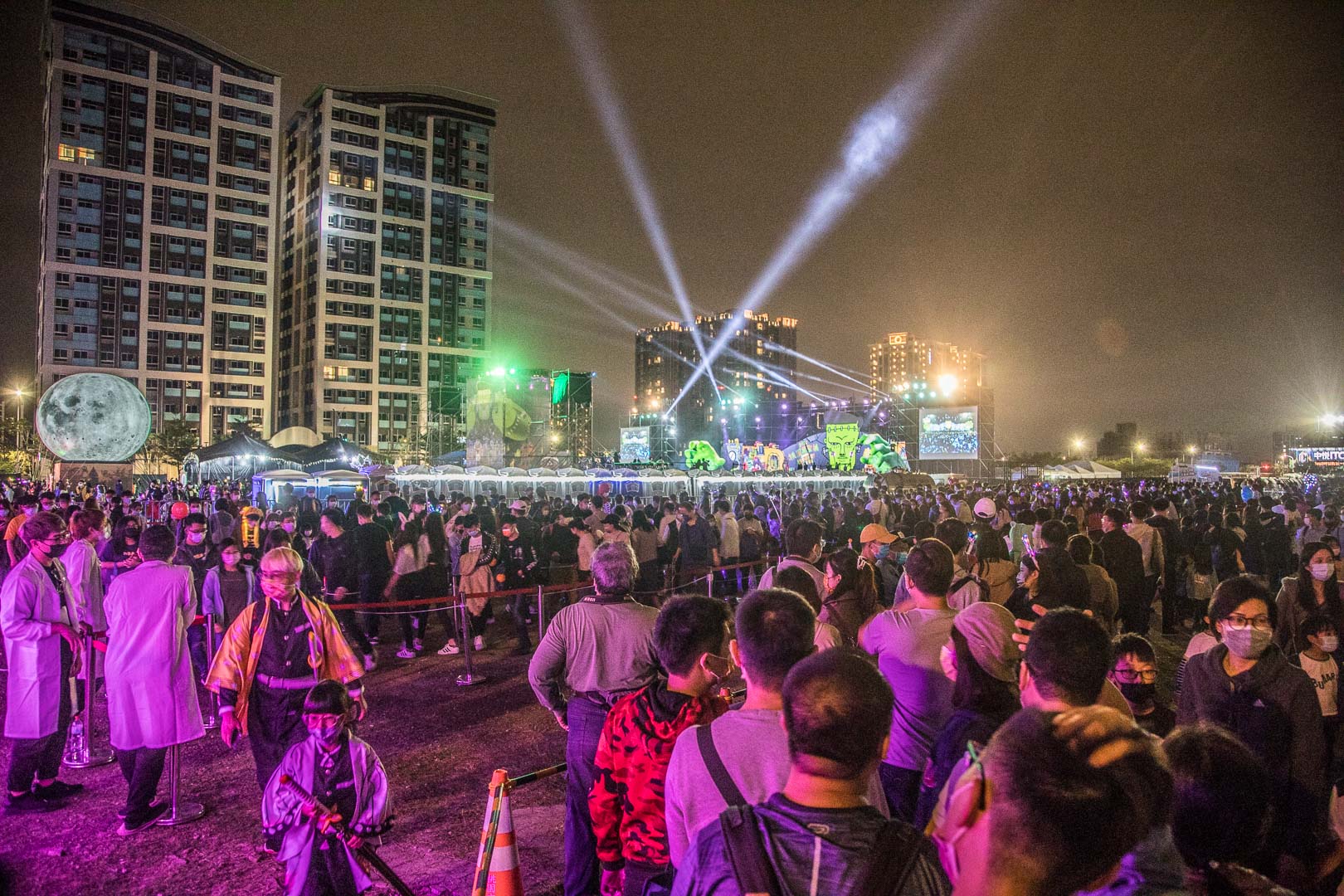 桃園景點,桃園萬聖城,桃園萬聖城-瘋狂實驗室,桃園瘋狂實驗室,萬聖城-瘋狂實驗室,桃園萬聖城瘋狂實驗室