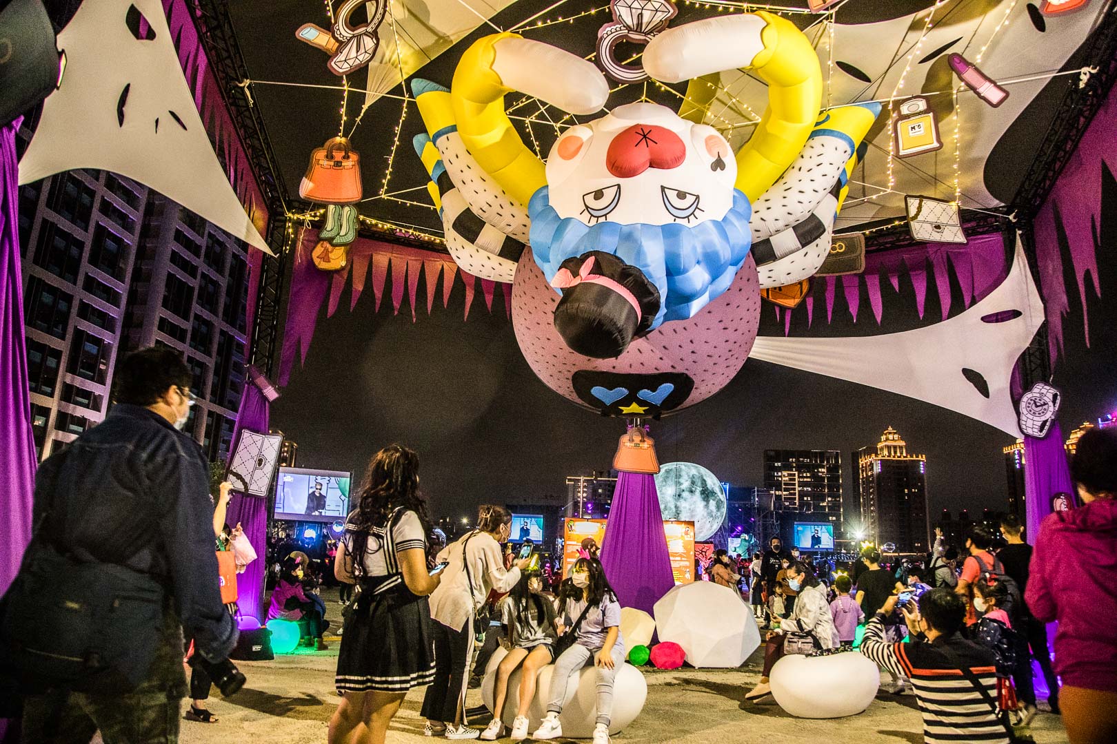 桃園景點,桃園萬聖城,桃園萬聖城-瘋狂實驗室,桃園瘋狂實驗室,萬聖城-瘋狂實驗室,桃園萬聖城瘋狂實驗室