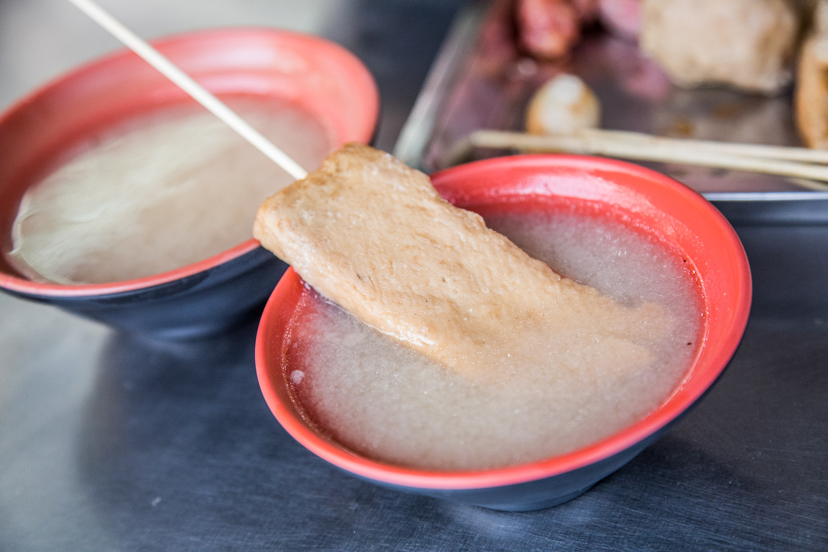 台南美食,台南小吃,台南香腸,台南大腸米腸,台南烤香腸,台南烤黑輪,台南烤甜不辣,大武街無名黑輪攤,大武街黑輪攤