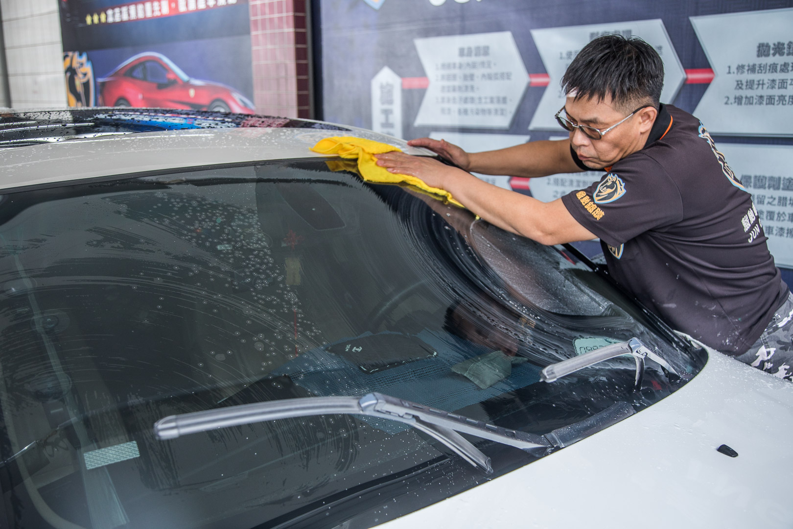 中壢汽車美容,中壢鍍膜,桃園鍍膜,中壢汽車鍍膜,桃園汽車鍍膜,駿馳車體鍍膜美研,桃園洗車,中壢洗車