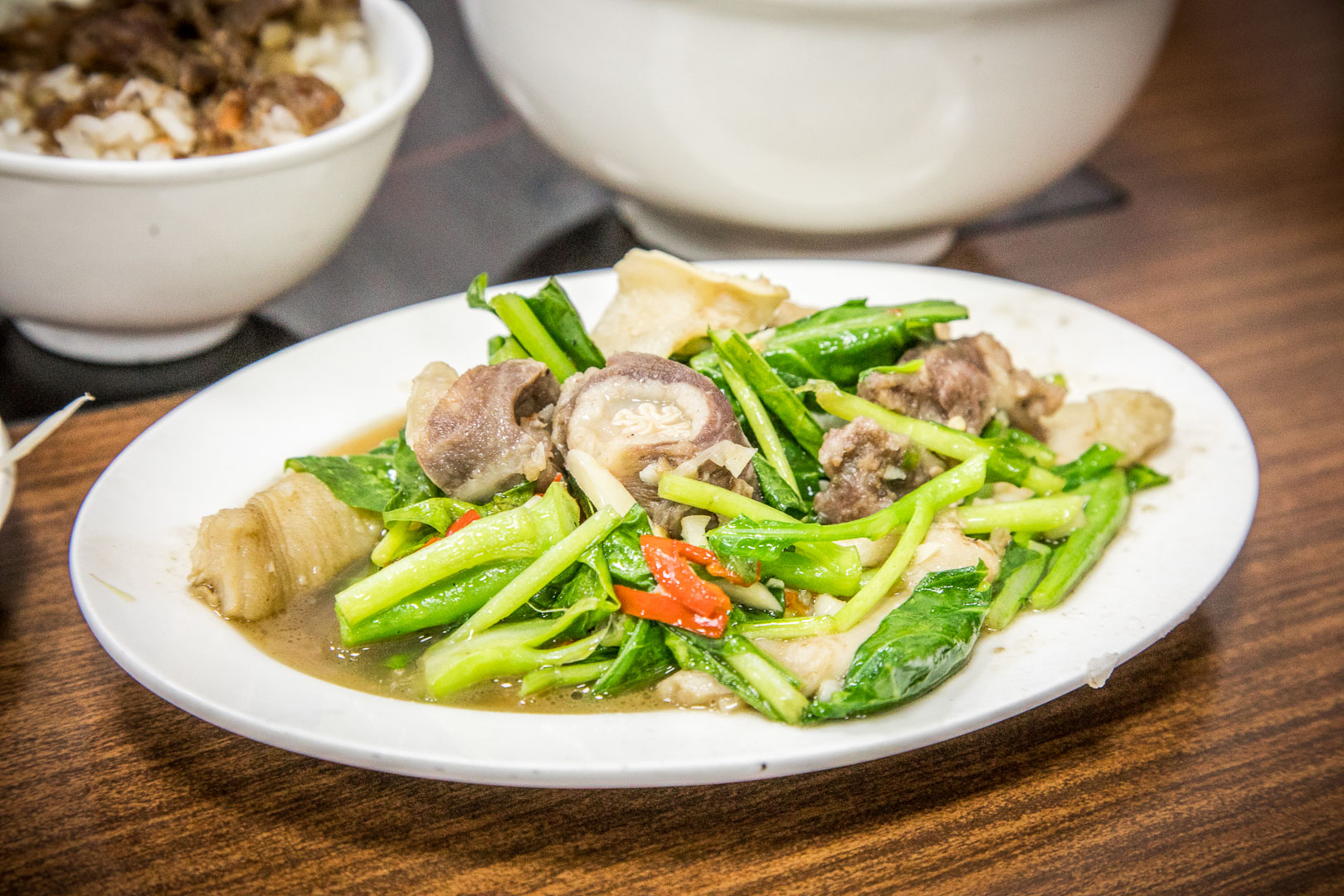 台南牛肉湯,助仔牛肉湯