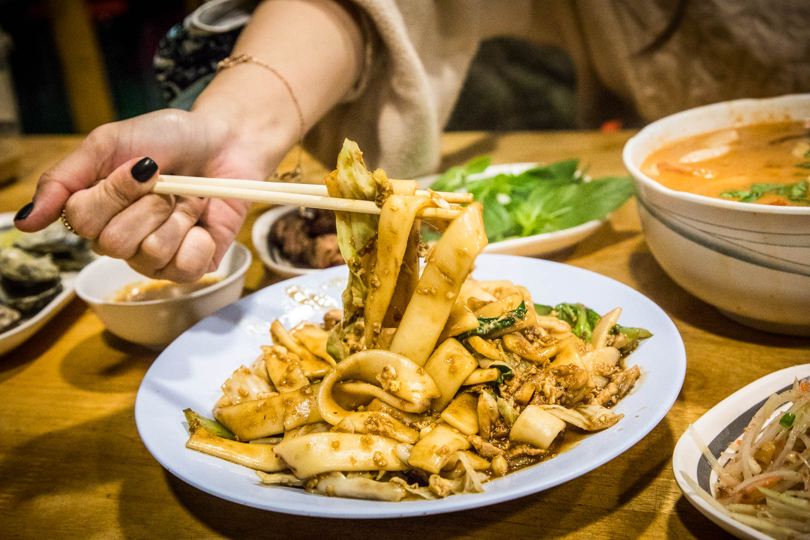 花蓮排隊美食,花蓮烤肉,花蓮烤魚,花蓮東大門夜市美食,米噹泰式烤肉,花蓮必吃,花蓮美食,花蓮燒烤,花蓮泰式料理