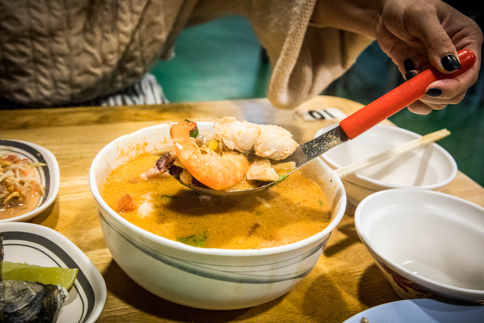 花蓮排隊美食,花蓮烤肉,花蓮烤魚,花蓮東大門夜市美食,米噹泰式烤肉,花蓮必吃,花蓮美食,花蓮燒烤,花蓮泰式料理