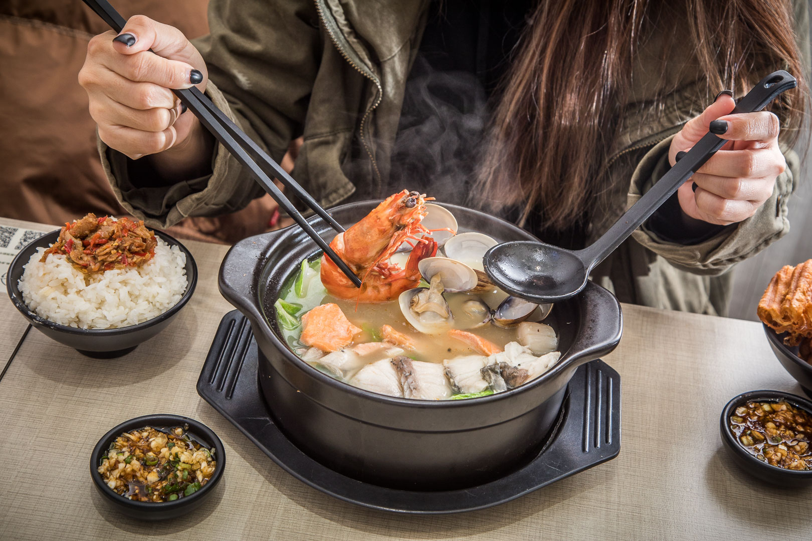 台北美食,台北火鍋,台北麻辣火鍋,台北小吃,南機場夜市美食,台北小火鍋,南機場夜市火鍋,海享精緻鍋物-南機場店