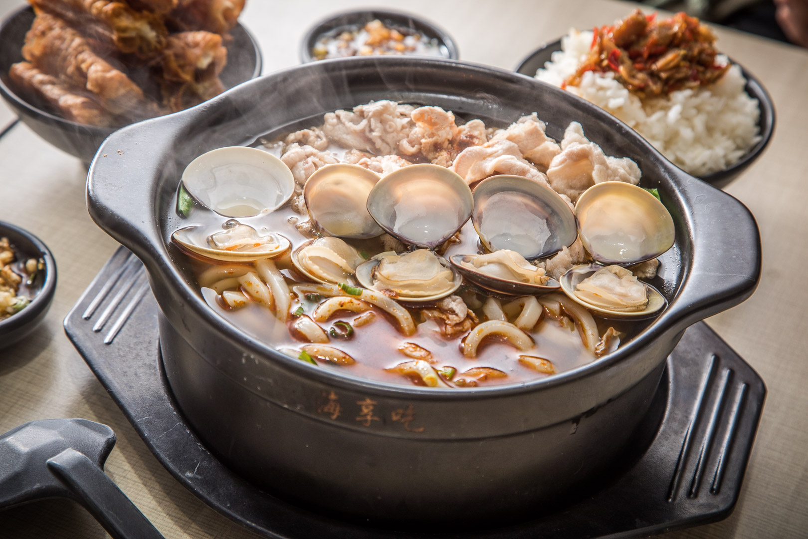 台北美食,台北火鍋,台北麻辣火鍋,台北小吃,南機場夜市美食,台北小火鍋,南機場夜市火鍋,海享精緻鍋物-南機場店