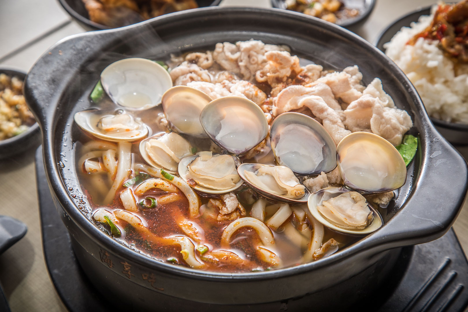 台北美食,台北火鍋,台北麻辣火鍋,台北小吃,南機場夜市美食,台北小火鍋,南機場夜市火鍋,海享精緻鍋物-南機場店