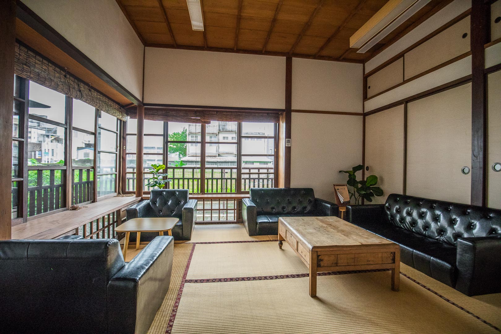  @大手牽小手。玩樂趣
