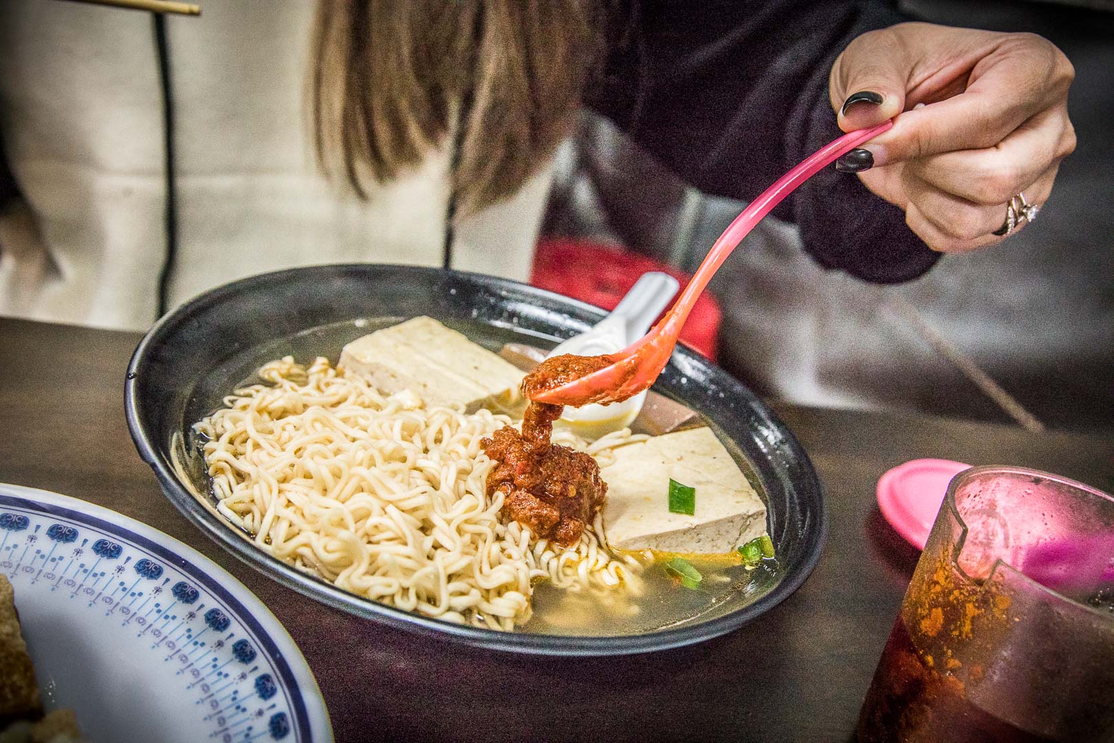 李記臭豆腐,中壢美食,中原美食,中原必吃,中壢小吃,中原夜市美食,中壢臭豆腐,中原臭豆腐,中原夜市臭豆腐