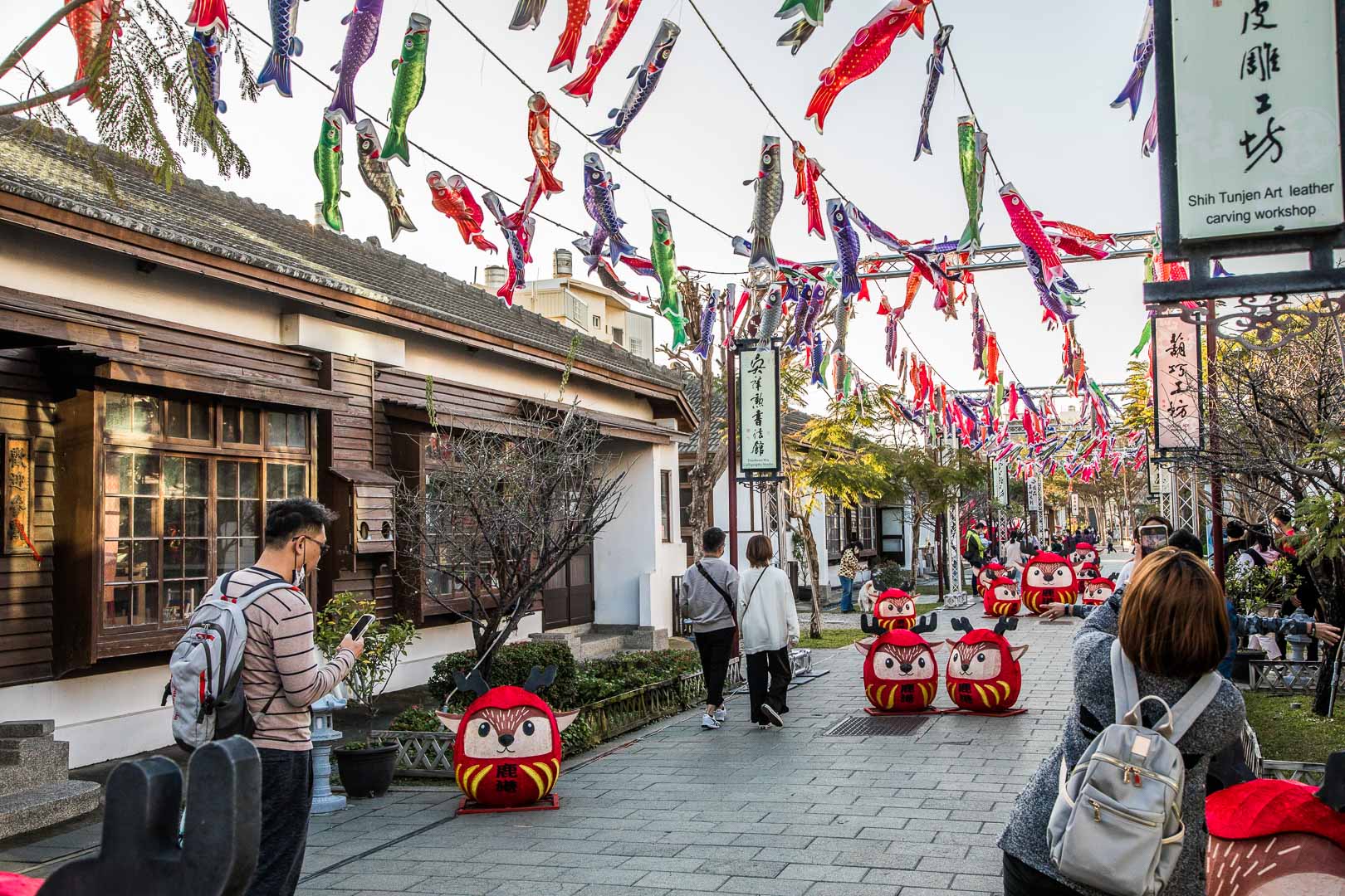 彰化IG景點,彰化小鹿不倒翁,鹿港小鹿不倒翁,鹿港藝術村小鹿不倒翁,鹿港桂花巷藝術村,彰化景點,鹿港景點