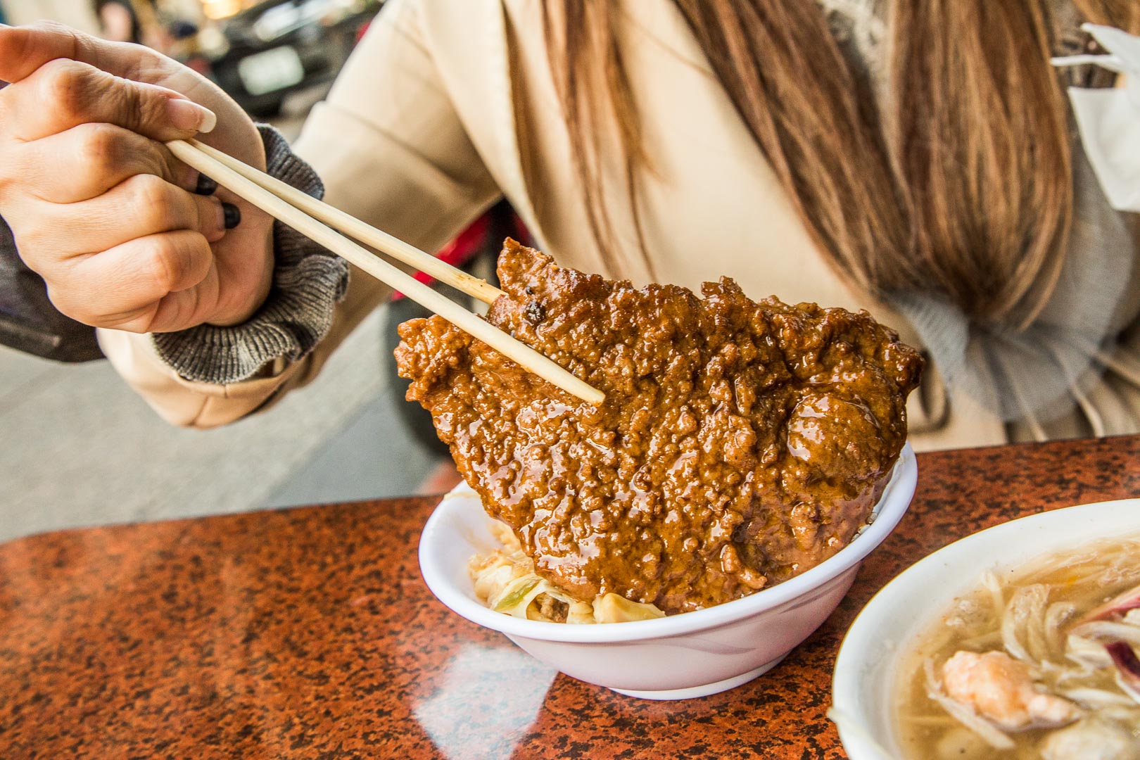 彰化美食,鹿港美食,彰化小吃,鹿港小吃,彰化必吃,彰化五味羹,彰化排骨飯,鹿港排骨飯,鹿港五味羹,鹿港生炒五味 @大手牽小手。玩樂趣