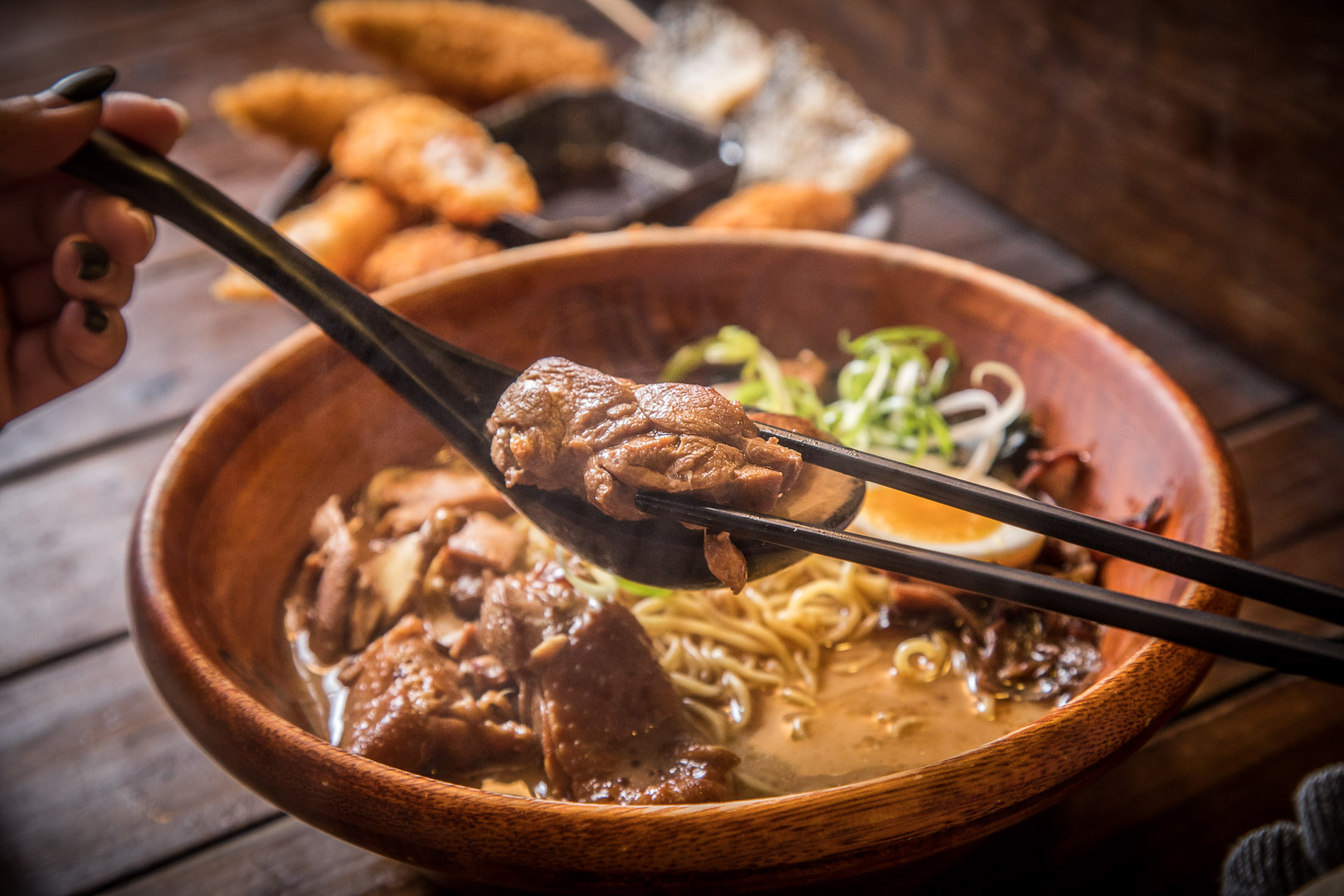 台中美食,台中小吃,台中拉麵,台中宵夜,台中叉燒拉麵,台中豬肋排拉麵,頑者炙燒拉麵,台中頑者炙燒拉麵