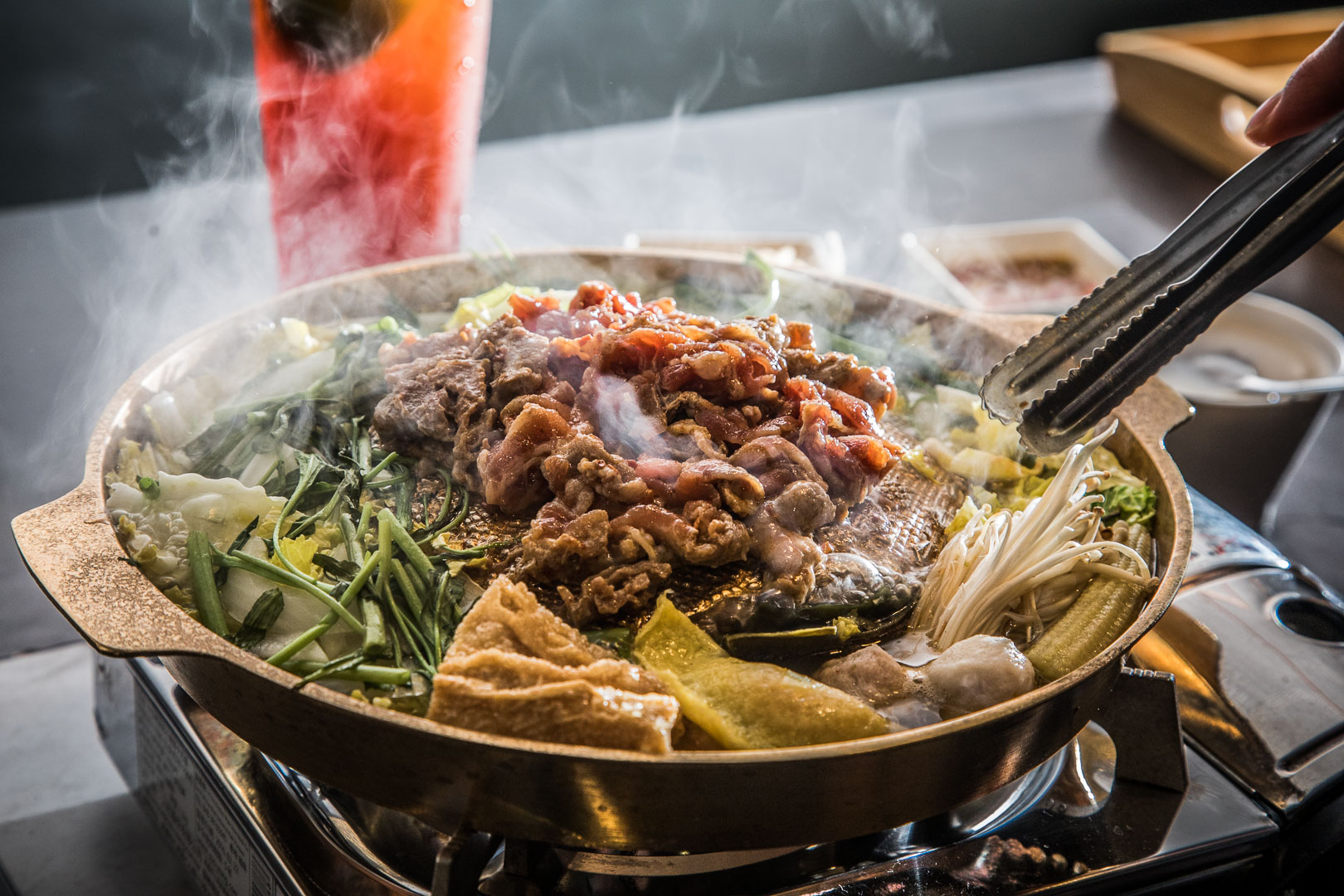 桃園美食,桃園火鍋,桃園泰式料理,桃園鍋物,桃園銅板烤肉,Lil Luck樂嗑泰式銅盤烤肉/泰式即享鍋