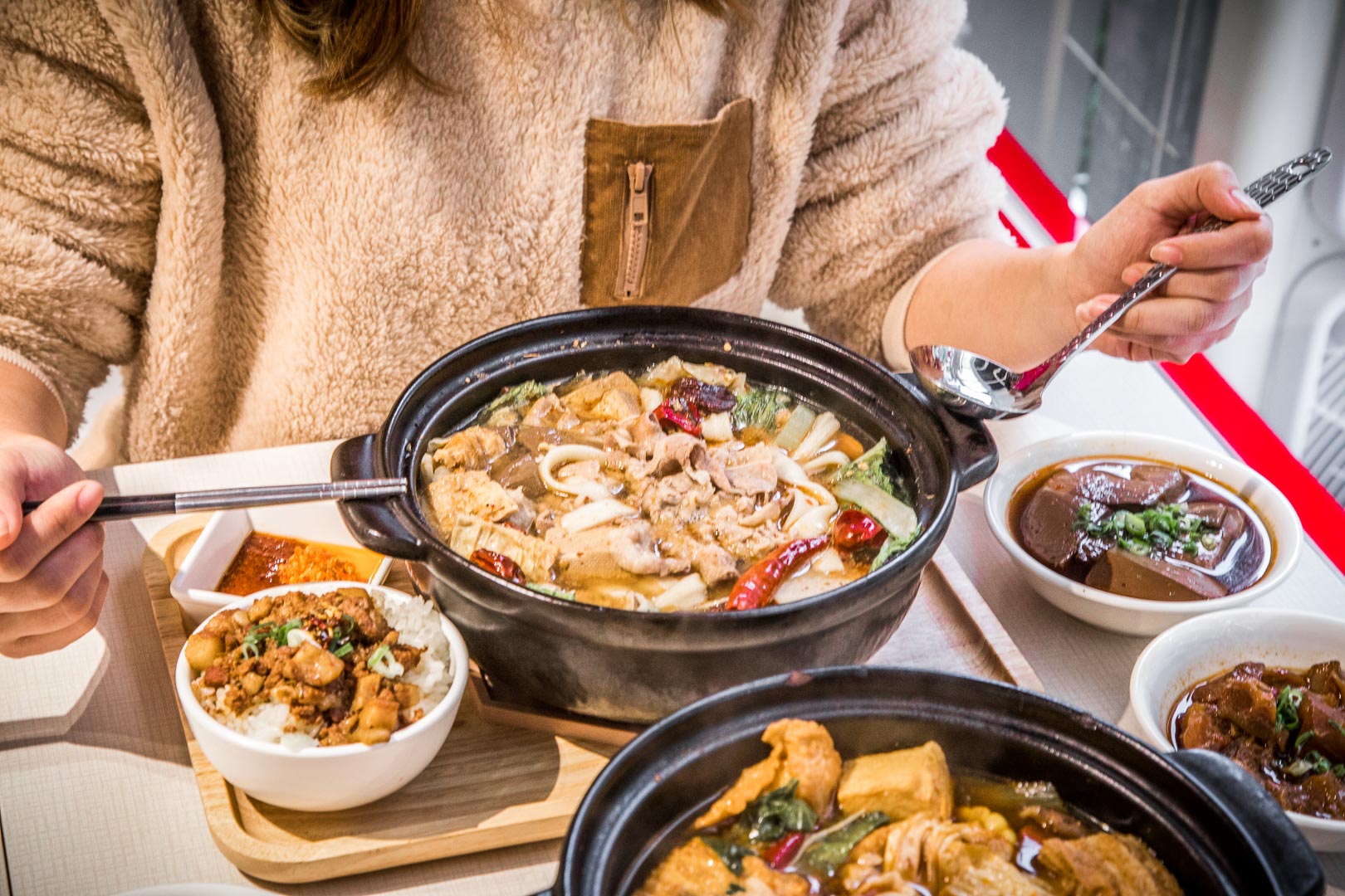 台北美食,東區美食,台北火鍋,東區火鍋,台北鍋物,台北麻辣鍋,台北個人鍋,台北小火鍋,東區個人鍋,元心燃麻辣堂 @大手牽小手。玩樂趣