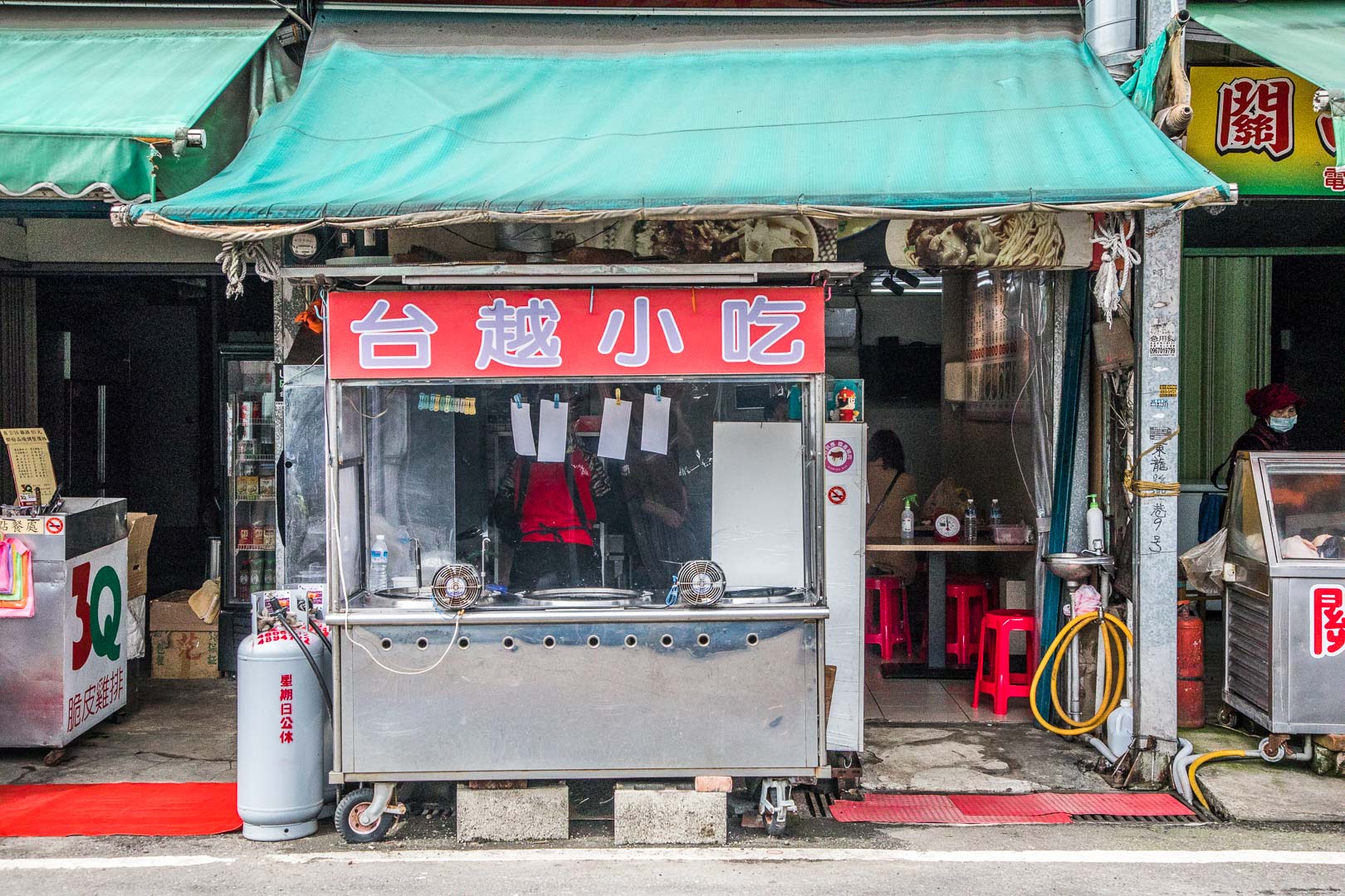 桃園美食,桃園小吃,龍潭美食,桃園越南料理,龍潭市場美食,龍潭小吃,台越小吃店