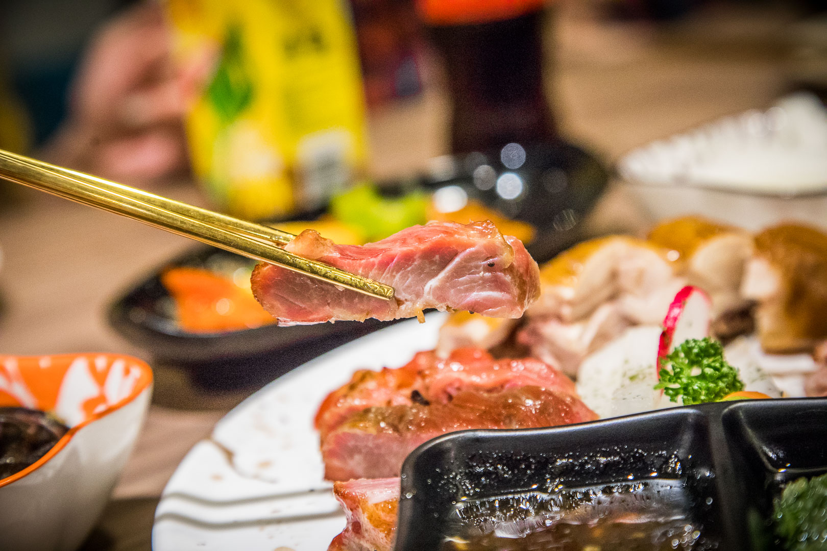 桃園吃到飽,夯鴨响饌