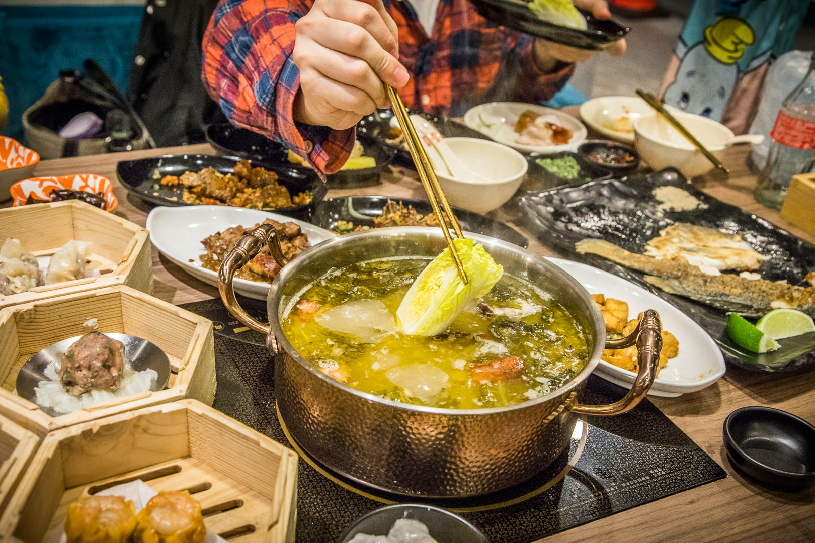 桃園吃到飽,夯鴨响饌