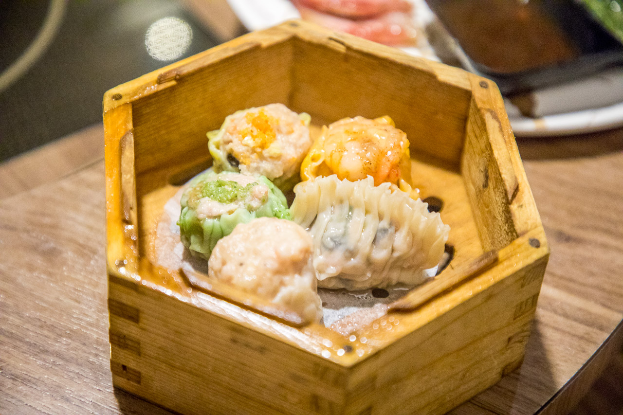 桃園吃到飽,夯鴨响饌