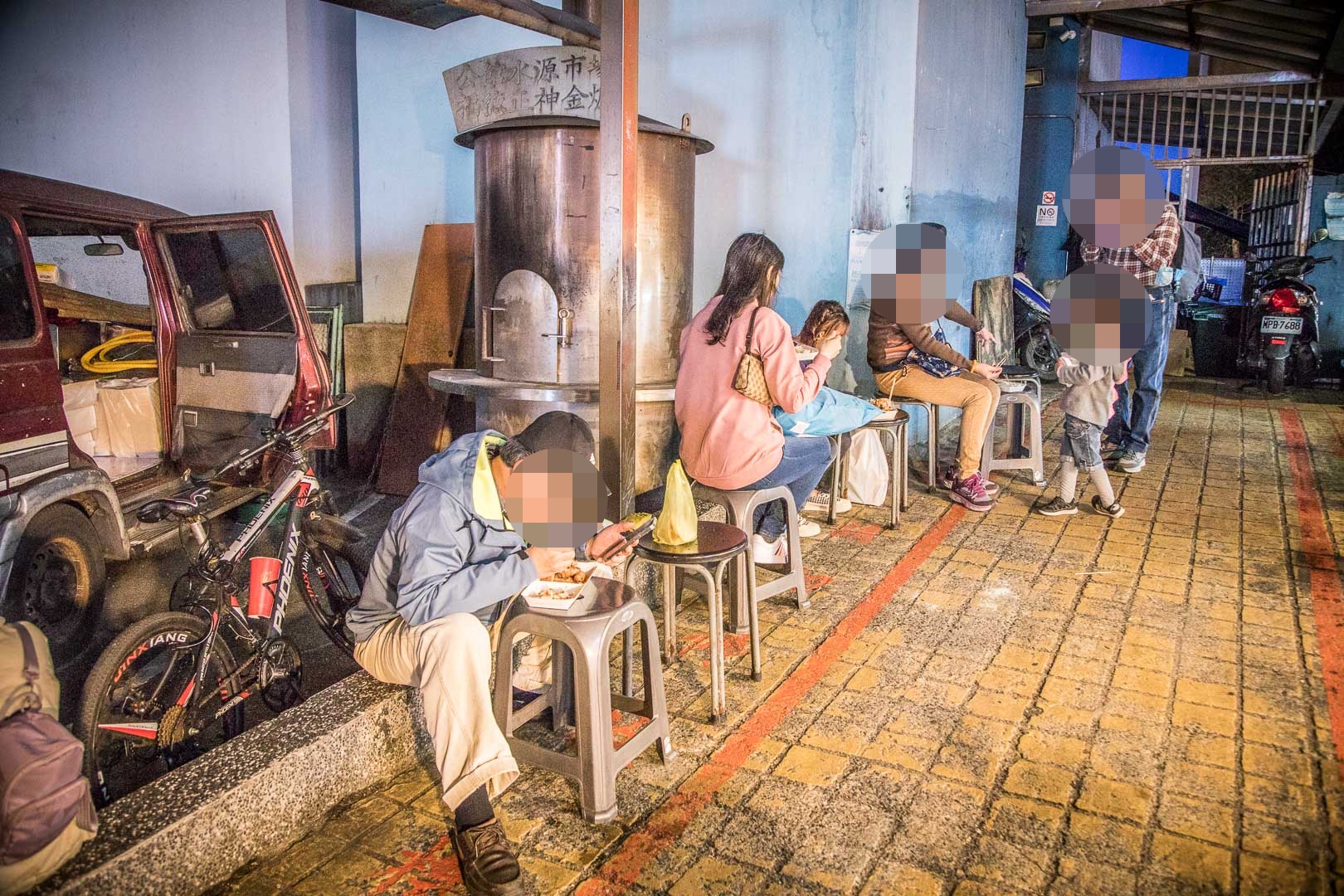 公館美食,台北雞排,公館夜市美食,公館夜市雞排,龍哥無骨雞腿排,台北美食