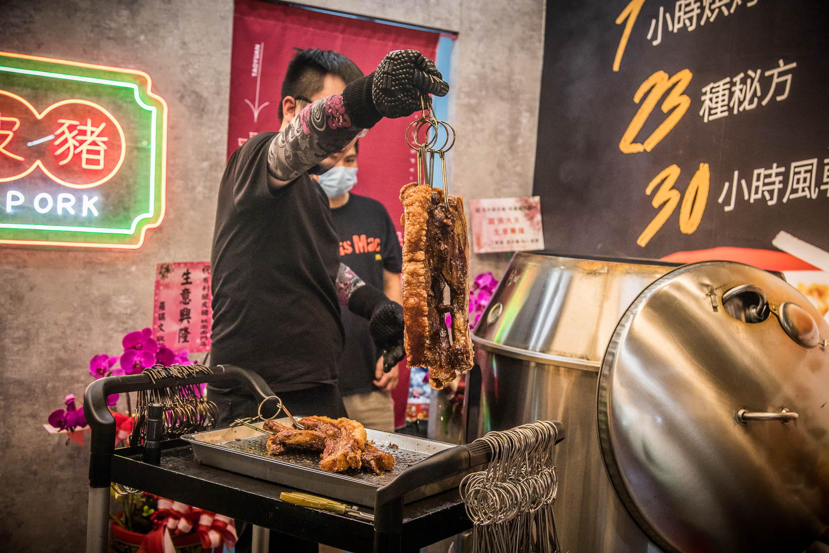 桃園有利脆皮豬-南門店,桃園美食,桃園必吃,桃園脆皮豬,南門市場美食,南門市場必吃,南門市場脆皮豬,有利脆皮豬-南門店,有利脆皮豬