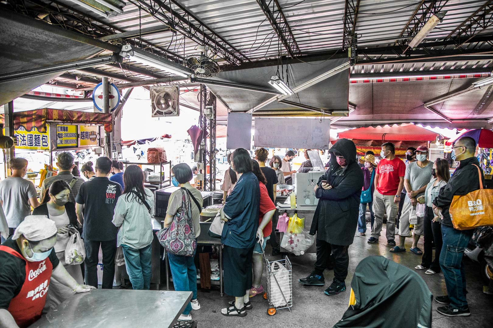 桃園美食,龍岡美食,忠貞市場美食,桃園越南法國麵標,龍岡越南法國麵包,忠貞市場法國麵包,阿箴越南法國麵包 @大手牽小手。玩樂趣