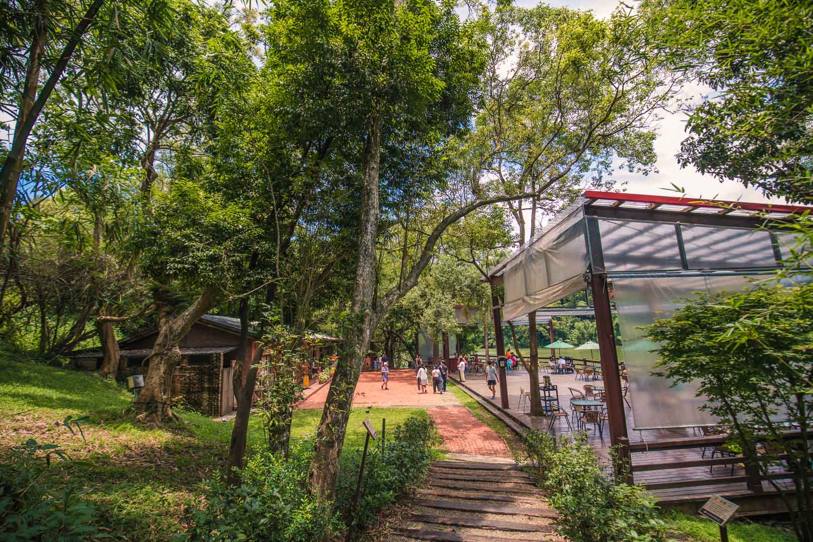 新竹景點,新竹景觀咖啡,新竹寵物友善餐廳,寶山水庫咖啡廳,漣漪書屋,沙湖壢咖啡館,寶山水庫美食,新竹美食,新竹咖啡廳