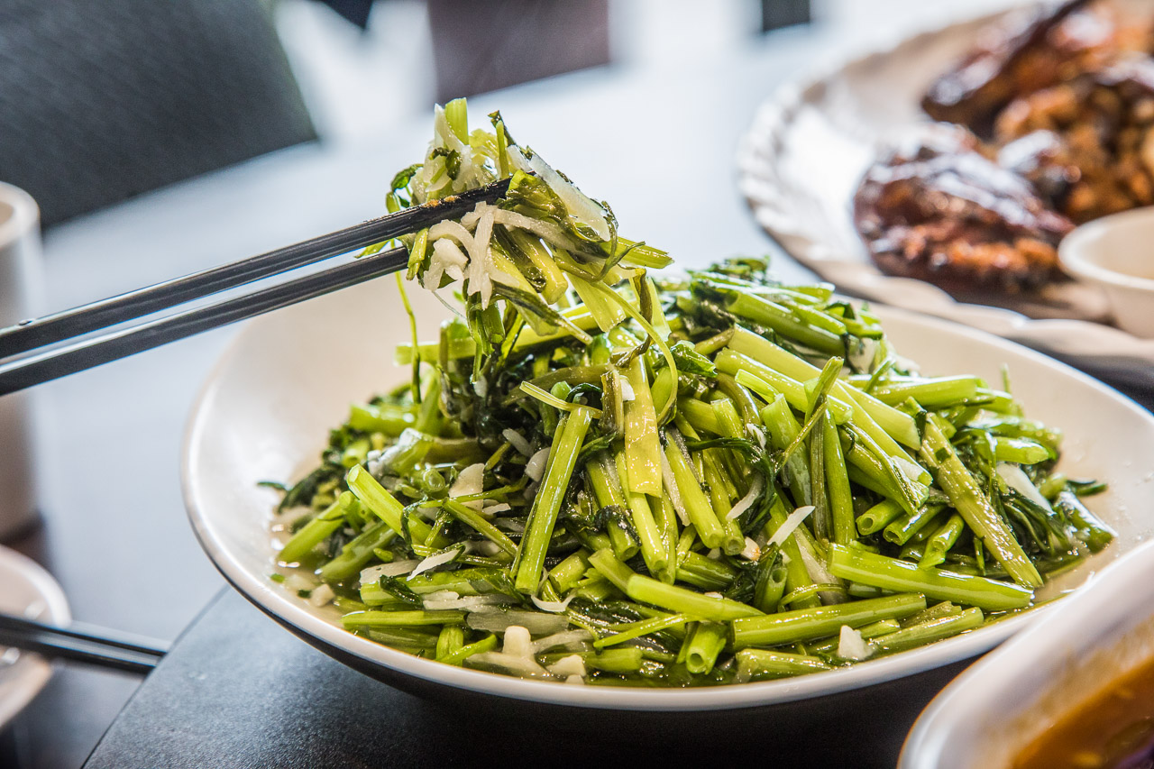 竹山美食,饗富滬川台菜窯烤雞