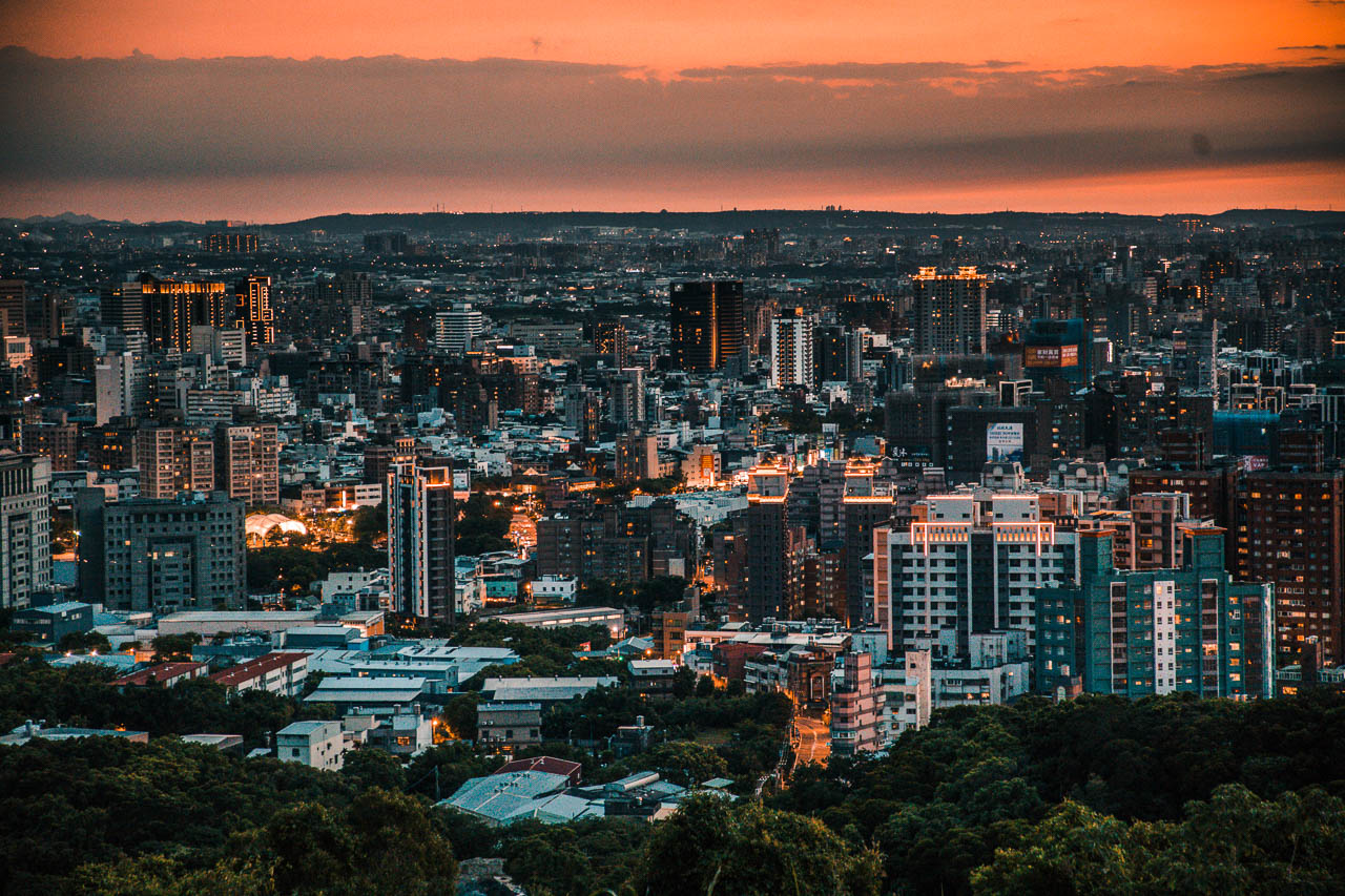 桃園夜景,虎頭山環保公園