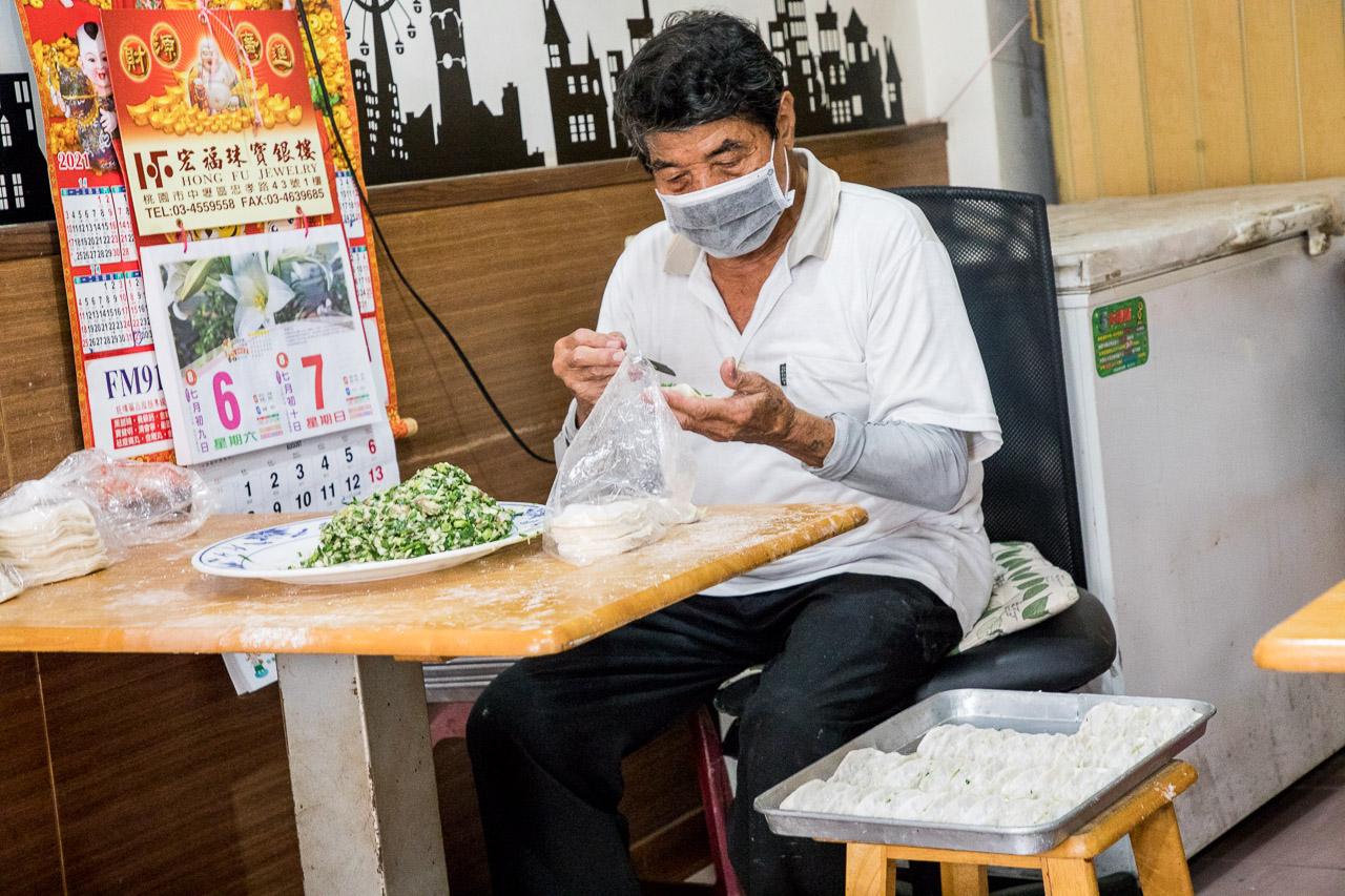 中原鍋貼,佳佳香鍋貼水餃專賣店,中壢佳佳香鍋貼水餃專賣店,中壢美食,桃園美食,中原美食,中壢煎餃,中壢鍋貼,桃園鍋貼,桃園煎餃