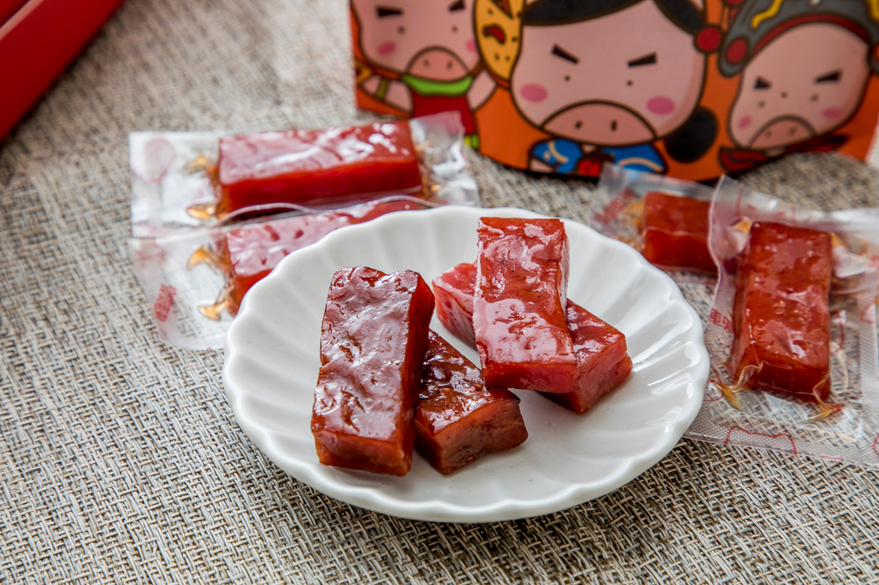 良品開飯環遊味覺聯名禮盒,中秋禮盒推薦,蛋黃酥推薦,肉乾禮盒,中秋節蛋黃酥,洪瑞珍X良品開飯X快車肉乾 環遊味覺聯名禮盒