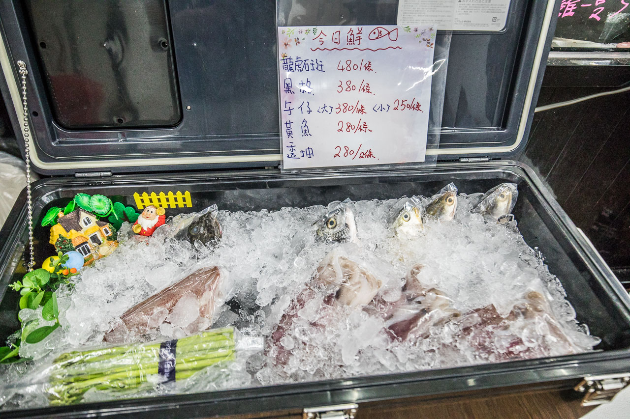 中壢美食,中壢餐廳,中壢聚餐,中壢小吃,中壢快炒店,中壢熱炒店,賴哥小館