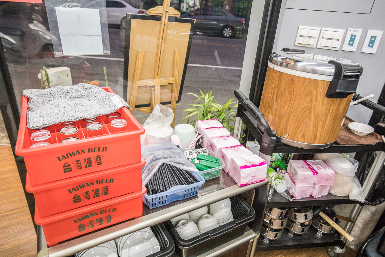 中壢美食,中壢餐廳,中壢聚餐,中壢小吃,中壢快炒店,中壢熱炒店,賴哥小館