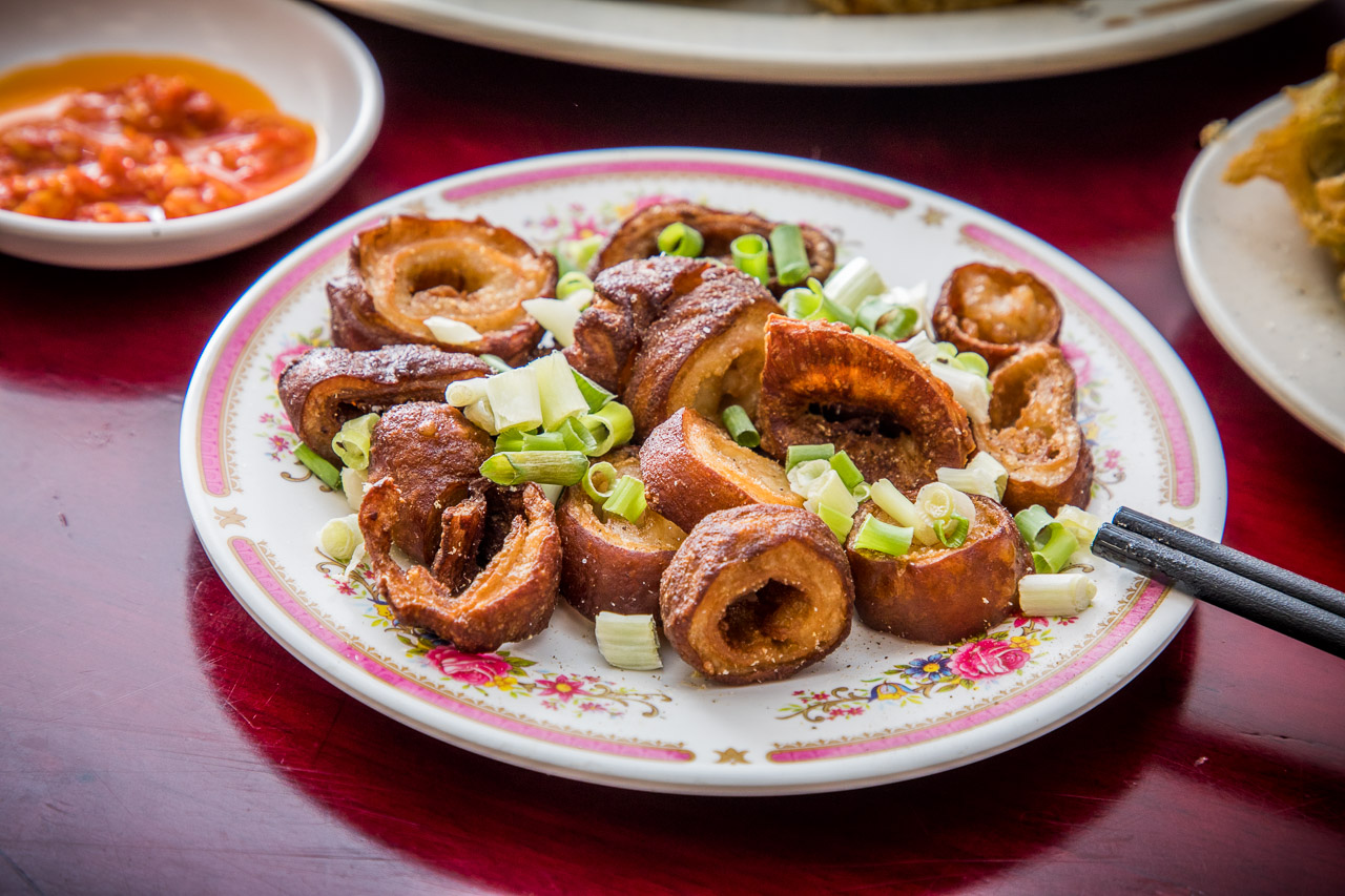 中壢美食,中壢小吃,中壢臭豆腐,中壢麵線,中壢名店,鮮蚵湯,四味飄香平鎮總店,四味飄香