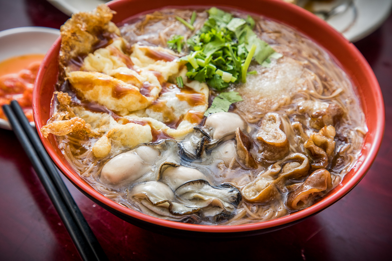 中壢美食,中壢小吃,中壢臭豆腐,中壢麵線,中壢名店,鮮蚵湯,四味飄香平鎮總店,四味飄香