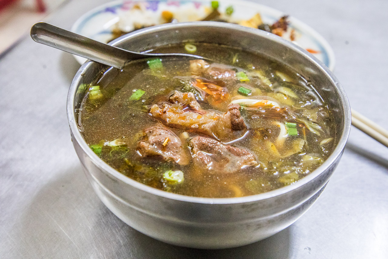 桃園美食,桃園小吃,桃園滷味,桃園牛肉麵,桃園銅板小吃,桃園八十元牛肉麵,和平牛肉麵