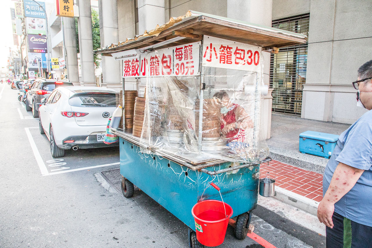 桃園美食,30元小籠包蒸餃