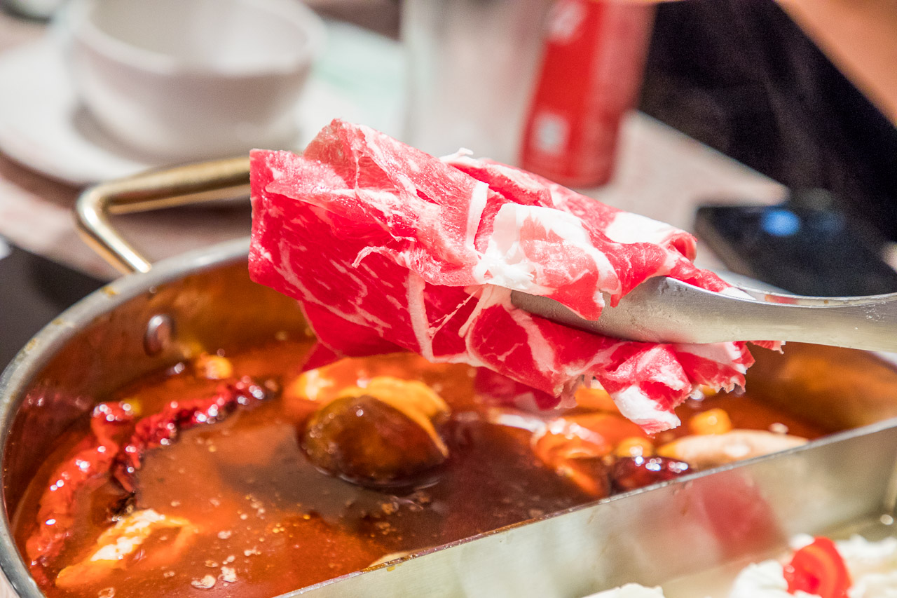 中和美食,中和環球購物中心美食,中和火鍋吃到飽,中和麻辣火鍋吃到飽,中和環球購物中心吃到飽,中和小福利,小福利火鍋會所 中和環球店